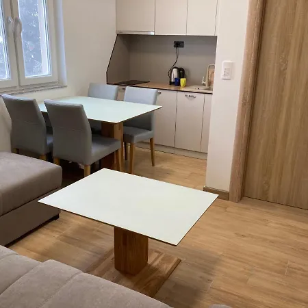 Trnovo * ياهورينا