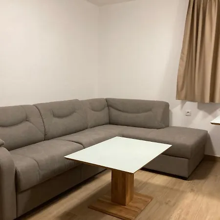 Vila Trnovo