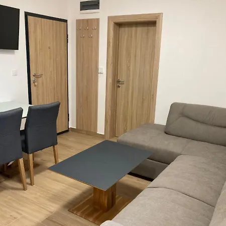 شقة Trnovo ياهورينا