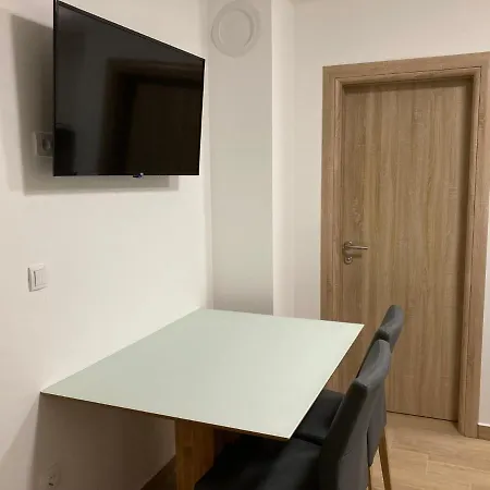 Trnovo Апартаменты *