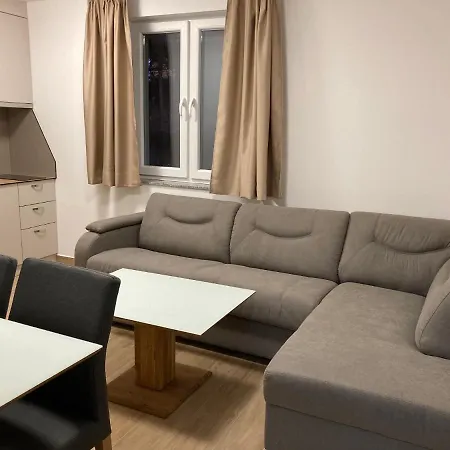 Vila Trnovo Apartment