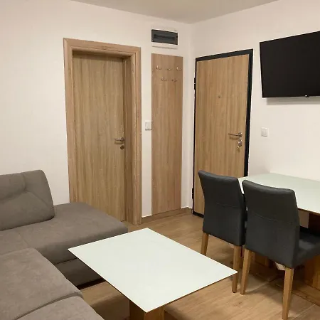 شقة Trnovo ياهورينا